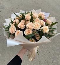 Букет Кремовые розы Латте в Поселке совхоз имени Ленина