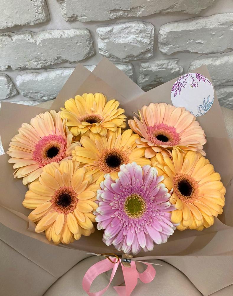 Букет цветов из: Герберы в Поселке совхоз имени Ленина