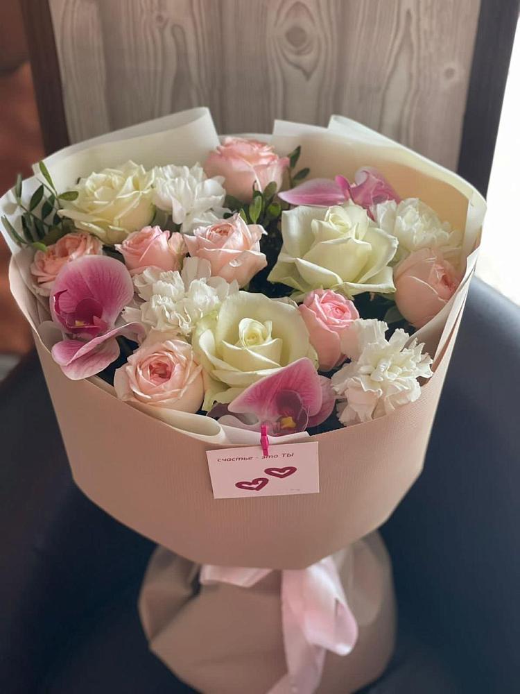 Букет цветов из: Орхидеи, Розы и Гвоздики в Поселке совхоз имени Ленина