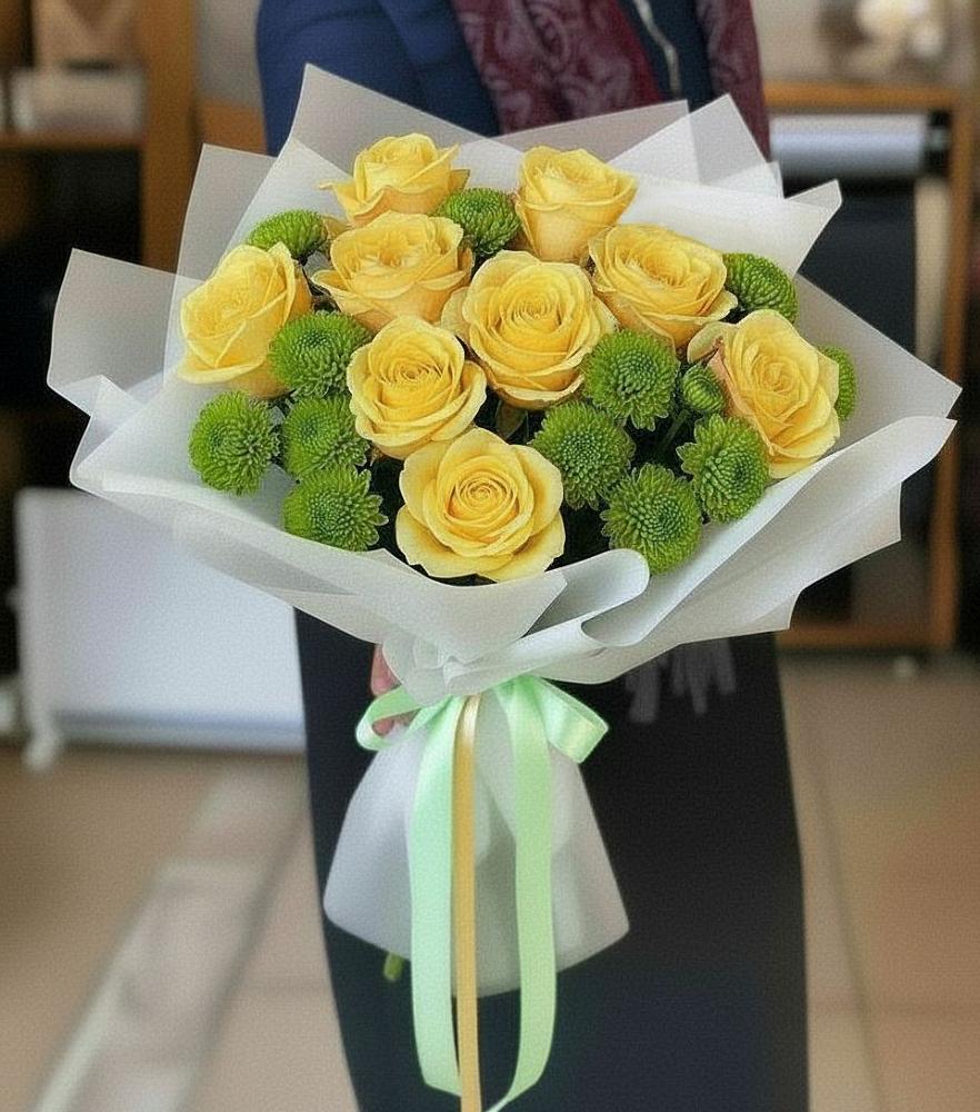 Букет цветов из: Хризантемы и Розы в Поселке совхоз имени Ленина