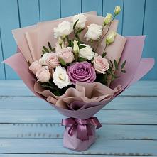 Букет цветов из:  Розы и Лизиантусы в Поселке совхоз имени Ленина