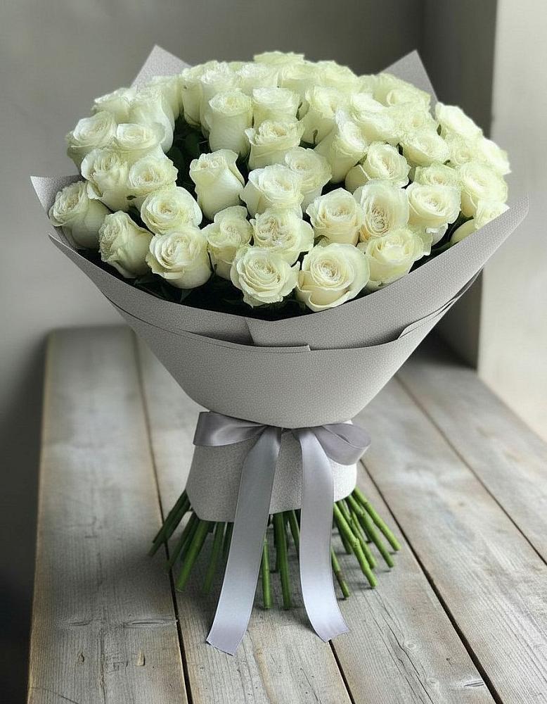 Букет 35 Белых роз в Поселке совхоз имени Ленина