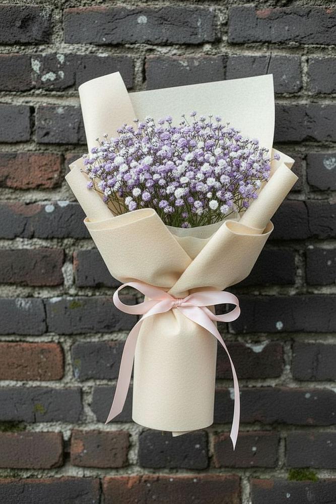 Букет цветов из: Гипсофила в Поселке совхоз имени Ленина