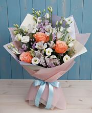 Букет цветов из:  Лизиантусы, Розы, Альстромерии и Гипсофила в Поселке совхоз имени Ленина