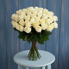 Букет 51 Белая роза Эдлесс Лав в Поселке совхоз имени Ленина