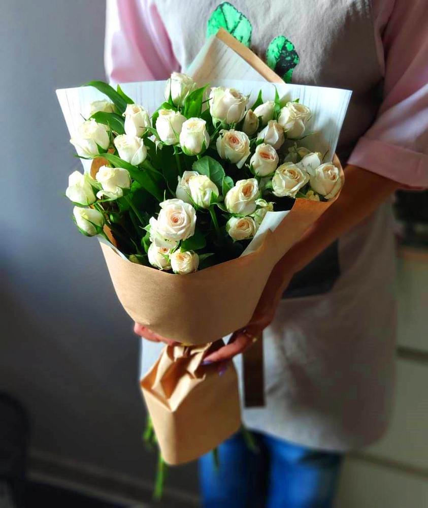 Букет цветов из: Розы в Поселке совхоз имени Ленина