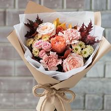 Букет цветов из:  Гвоздики, Хризантемы и Розы в Поселке совхоз имени Ленина