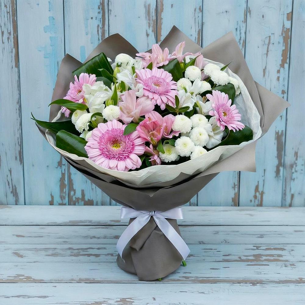 Букет цветов из: Герберы, Альстромерии и Хризантемы в Поселке совхоз имени Ленина