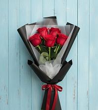 Букет цветов из:  Розы в Поселке совхоз имени Ленина