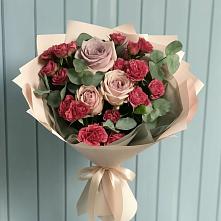 Букет цветов из:  Гвоздики и Розы в Поселке совхоз имени Ленина