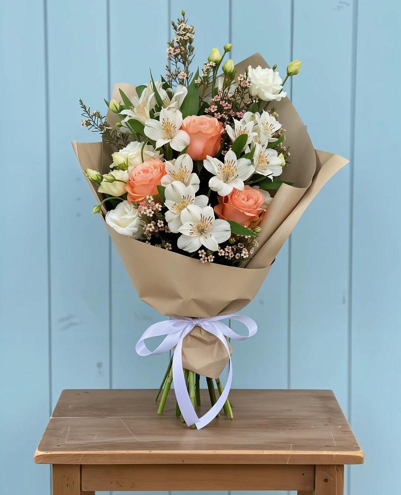 Букет цветов из: Альстромерии, Лизиантусы, Розы и Хризантемы в Поселке совхоз имени Ленина